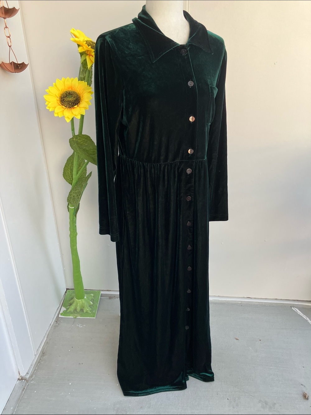 Vintage 90s Green Velvet Monochrome Button Up Long Sleeve Maxi Dress